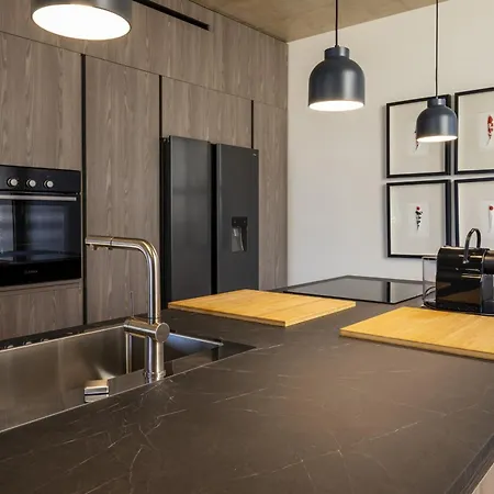 Isulatravel - Calamare Villa
